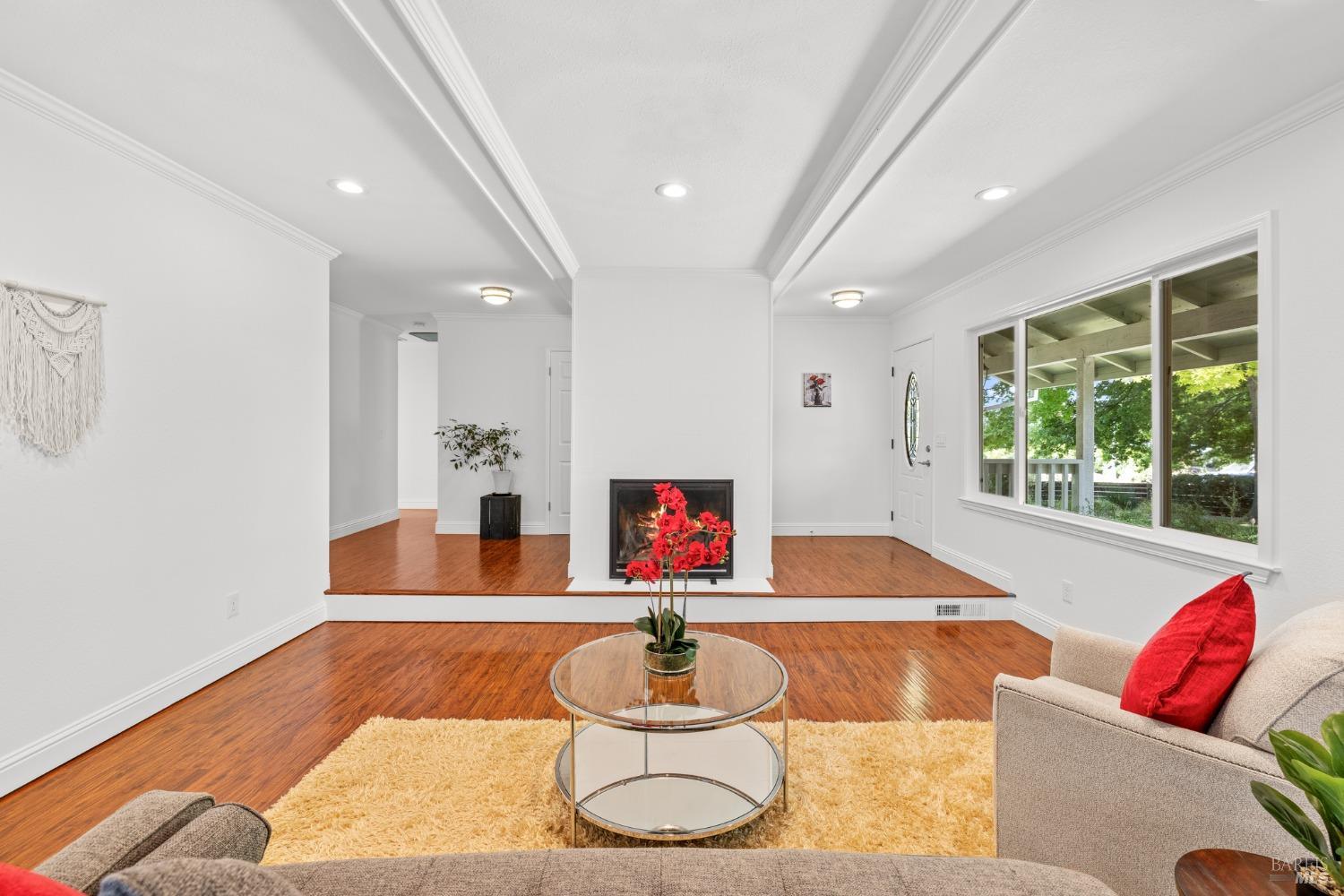 1600 San Marino Drive