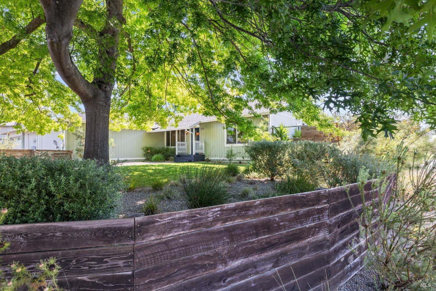 1600 San Marino Drive