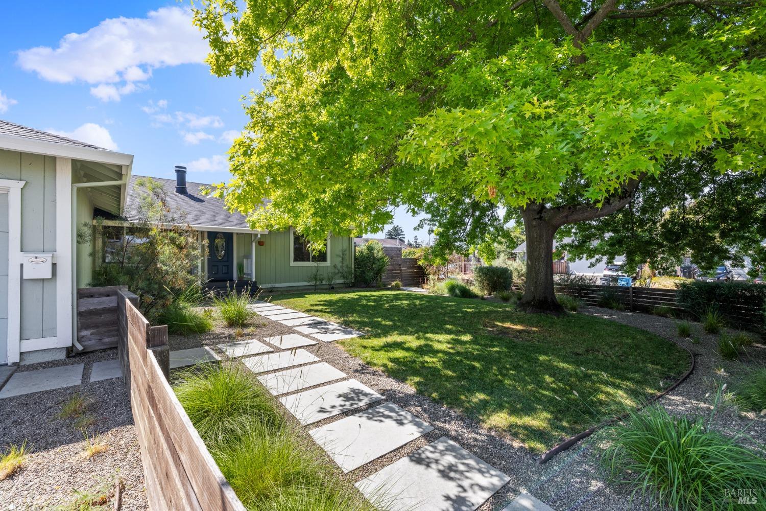 1600 San Marino Drive