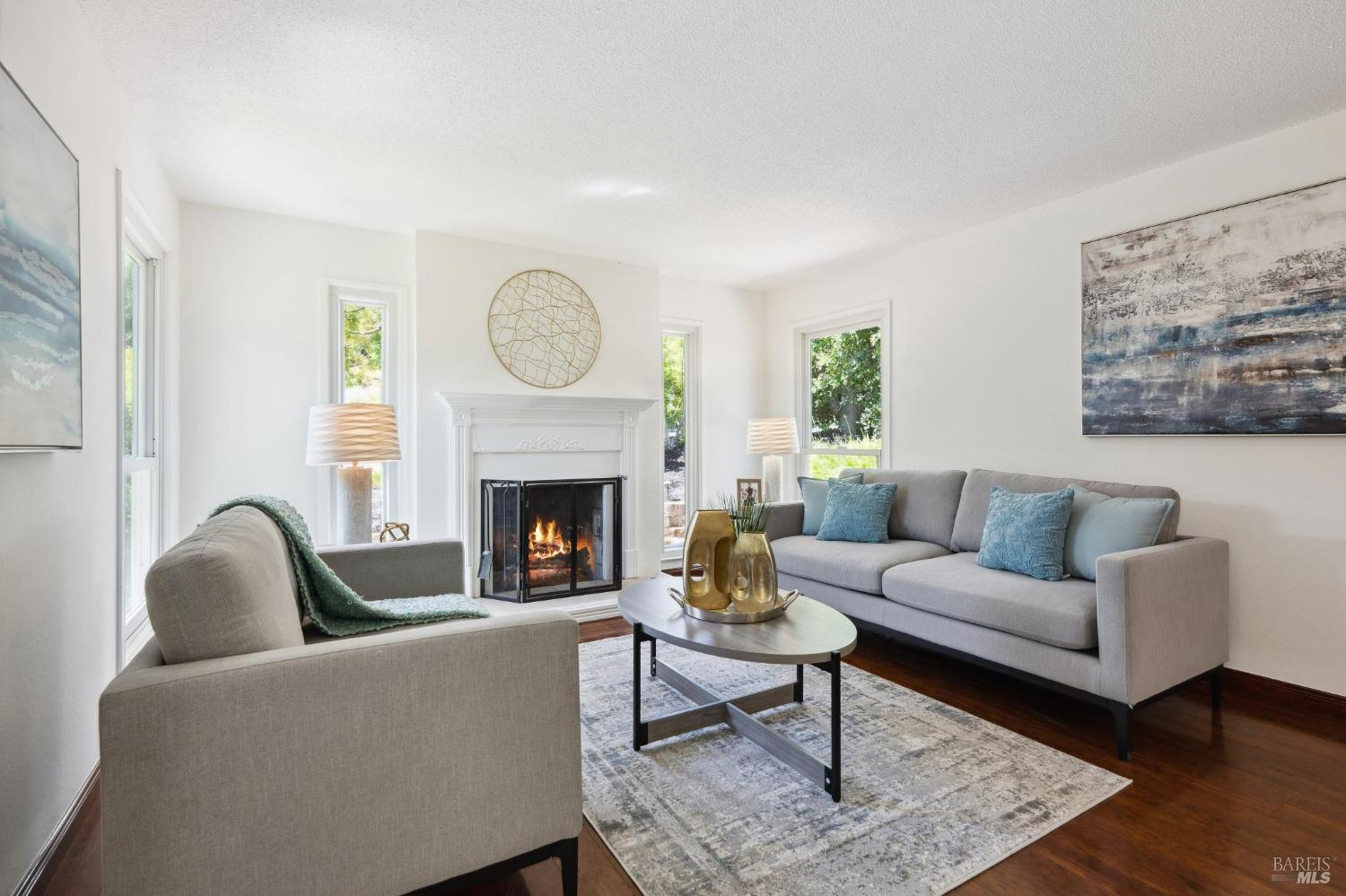 750 Sunset Pkwy