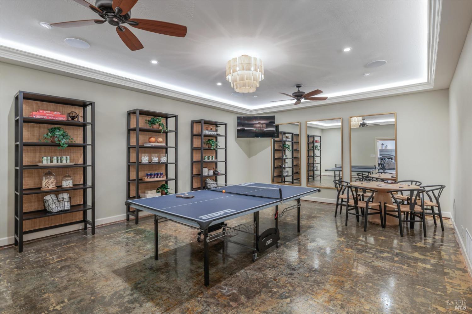 110 Mountain View Ave