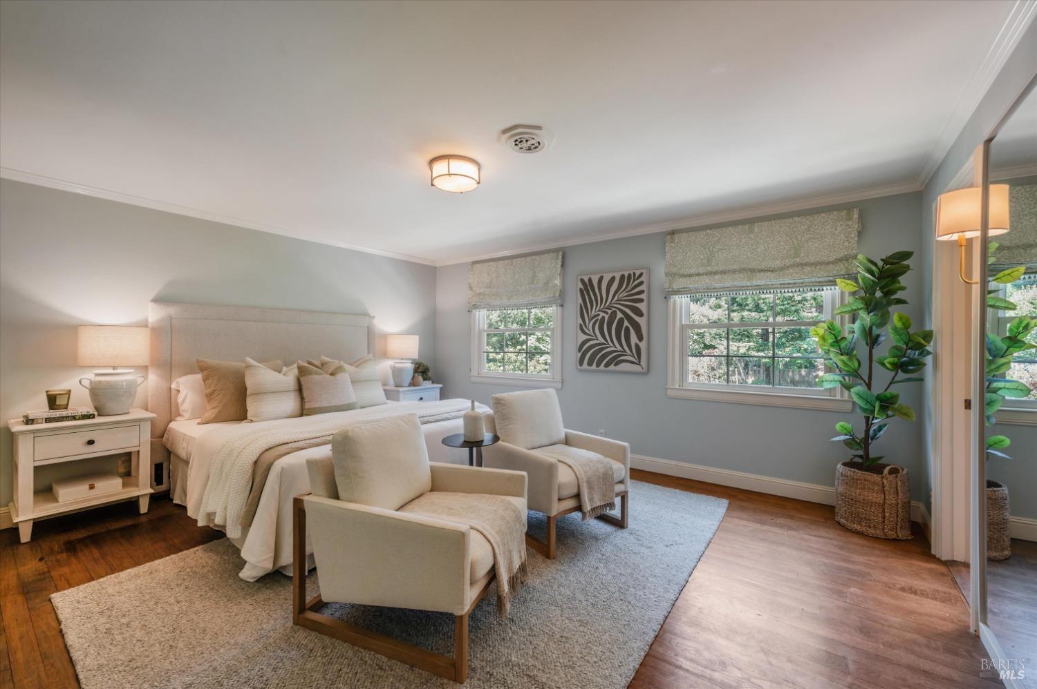 110 Mountain View Ave