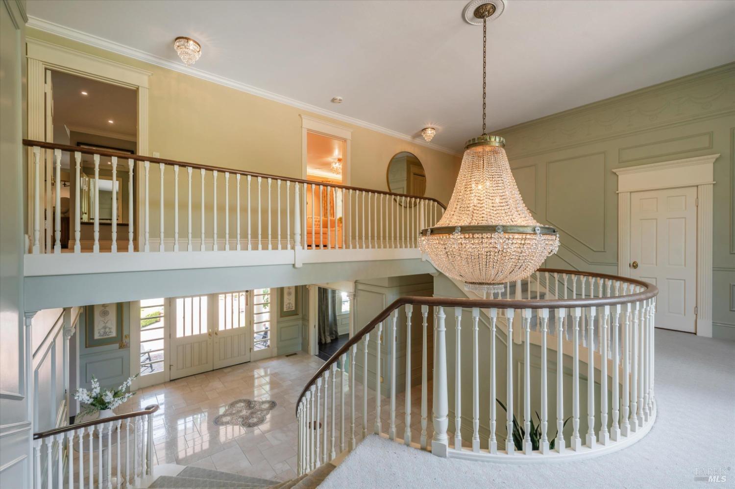 110 Mountain View Ave