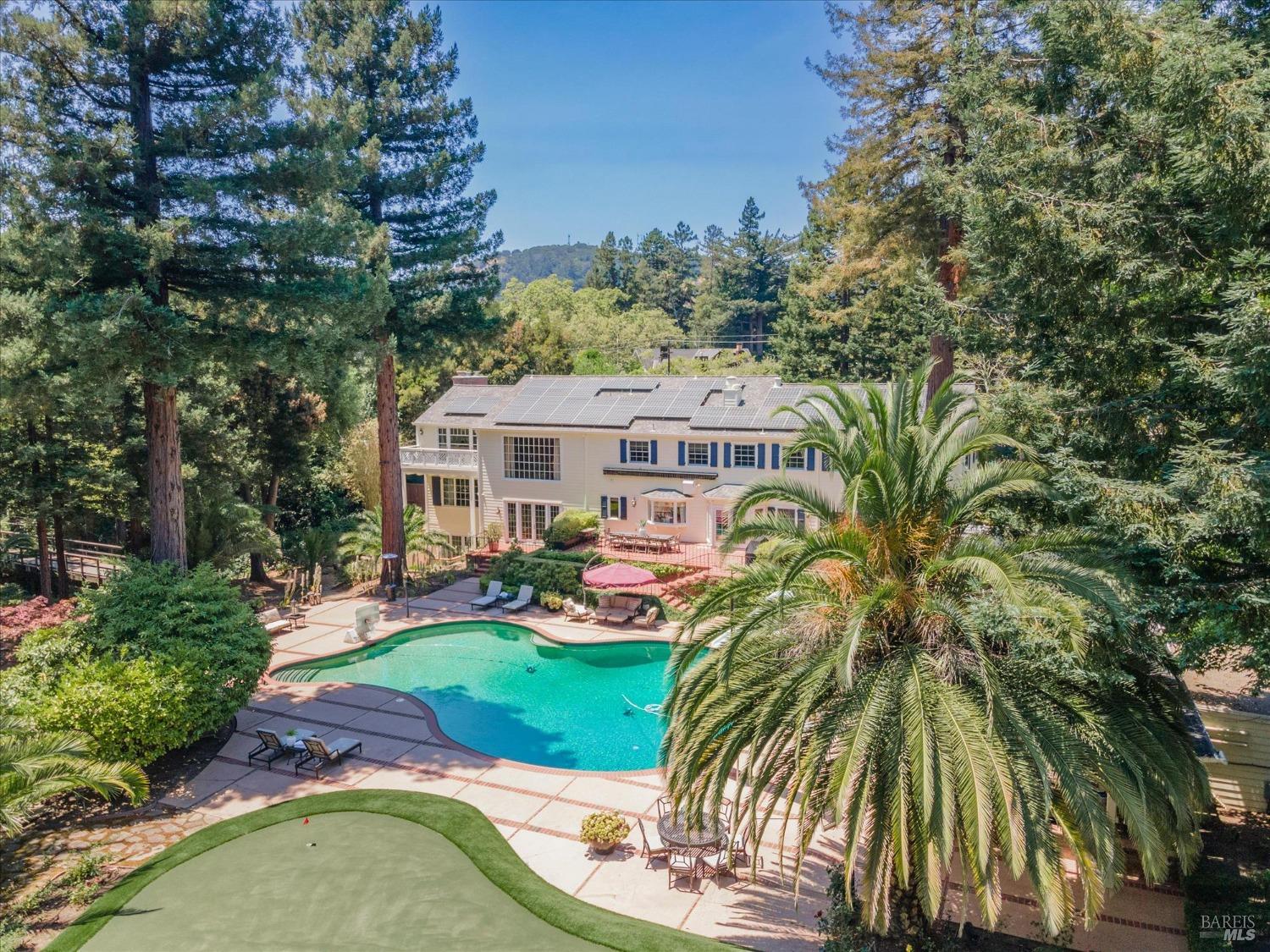 110 Mountain View Ave