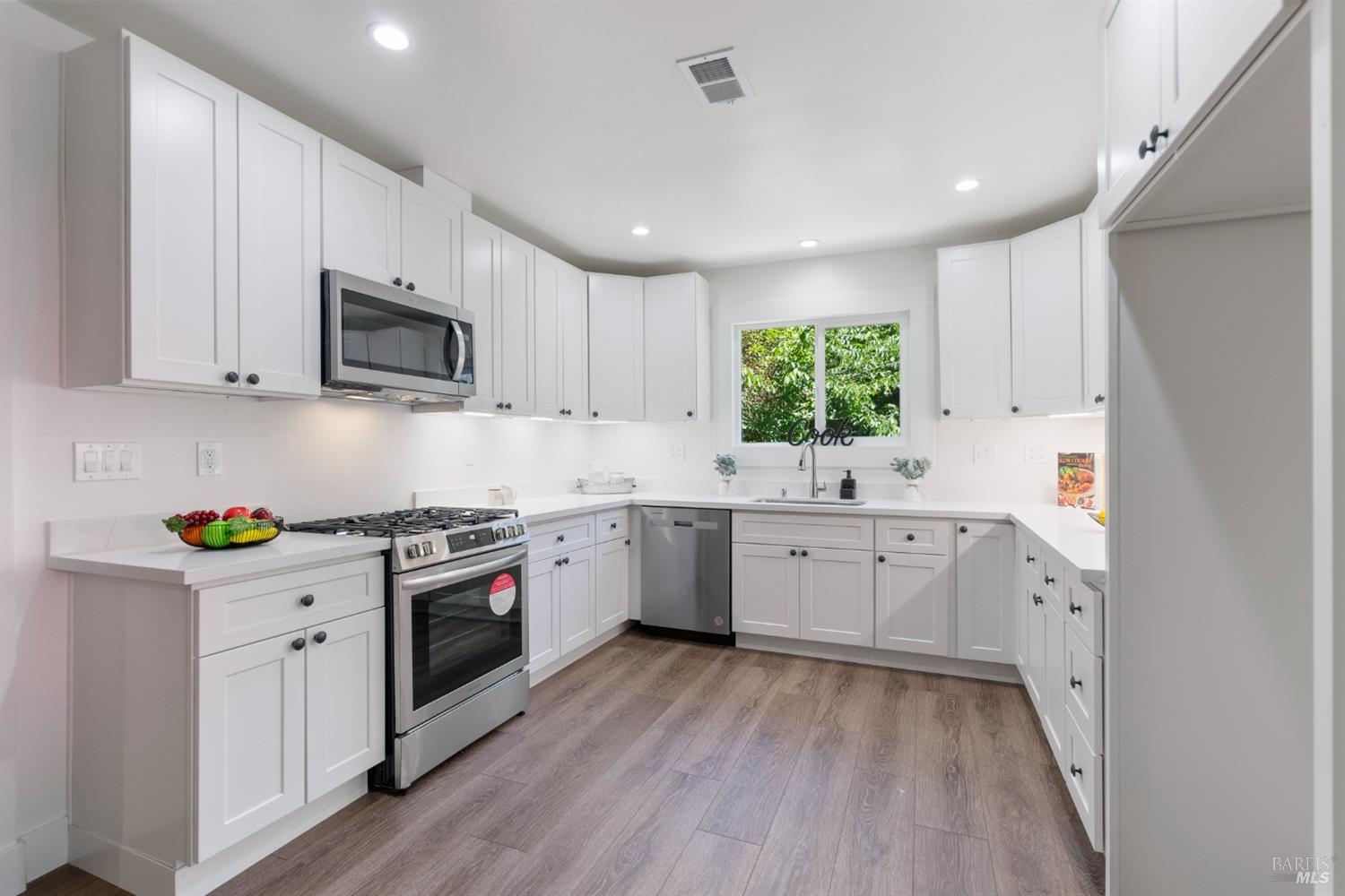 21342 Highway 116 Hwy