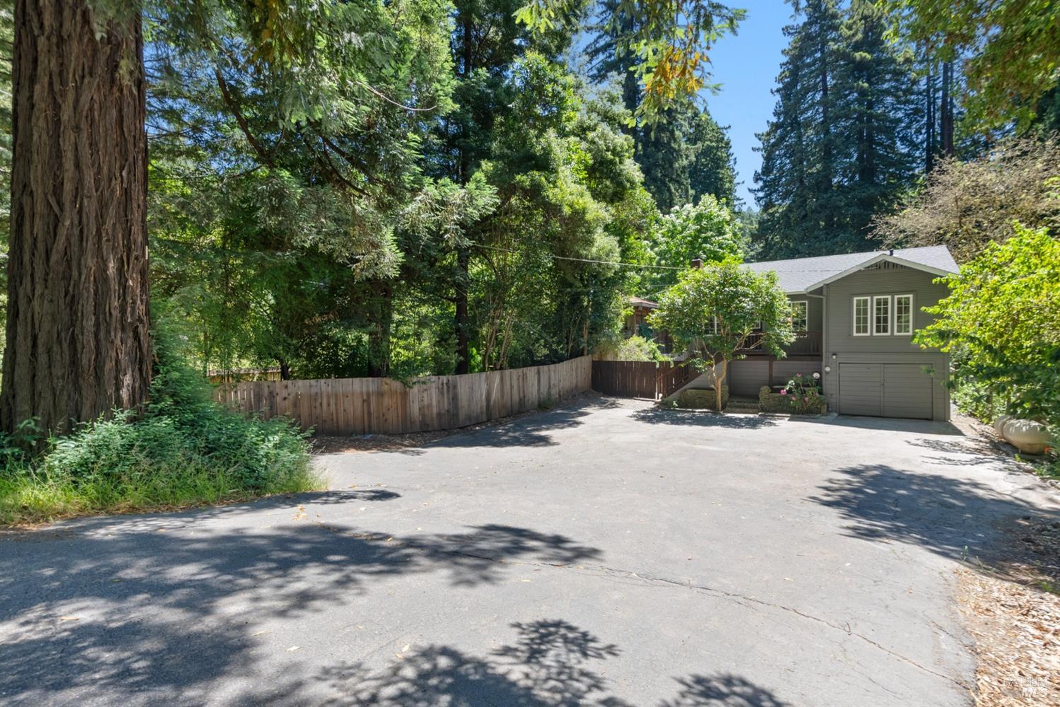 21342 Highway 116 Hwy