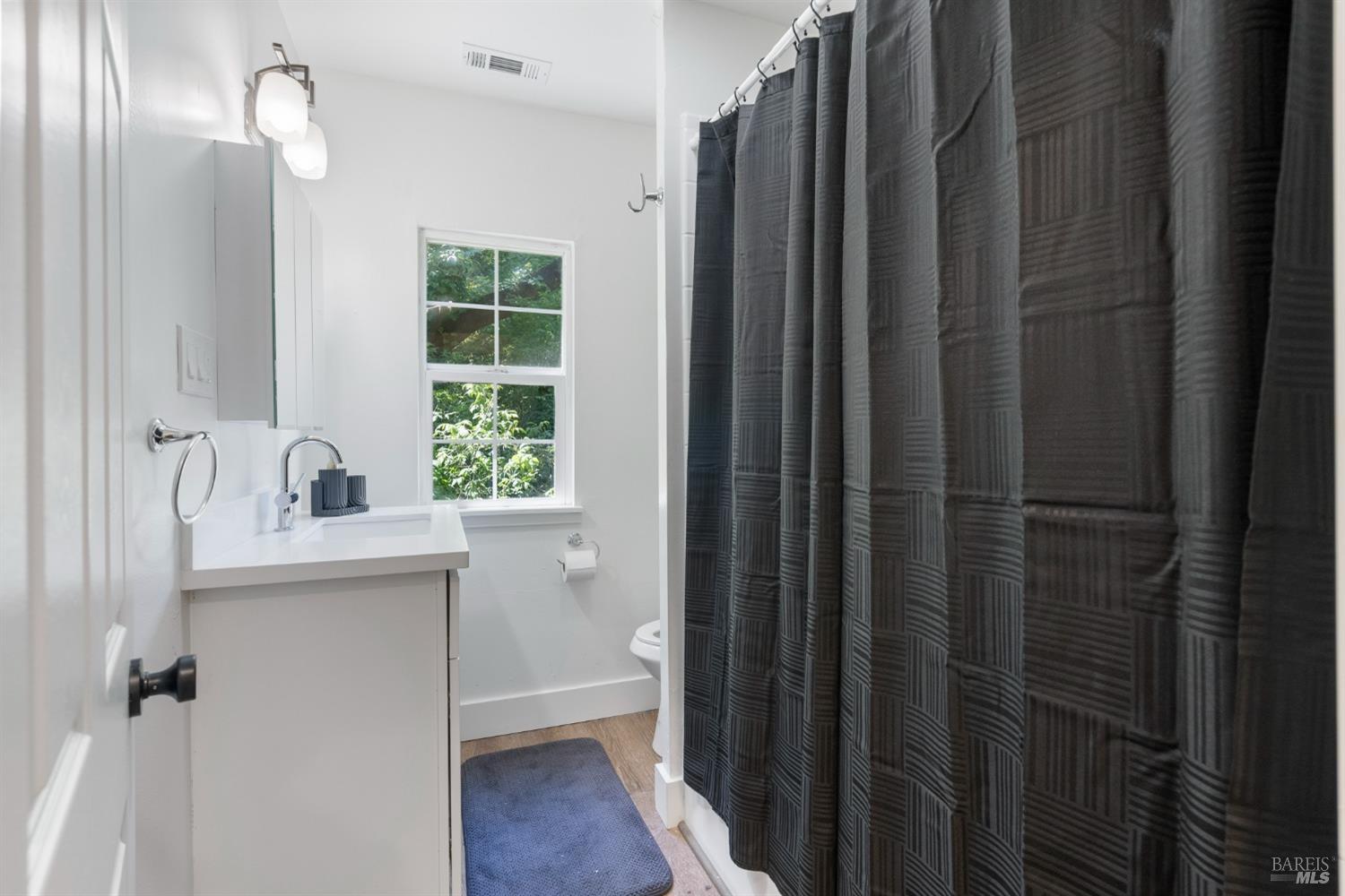 21342 Highway 116 Hwy