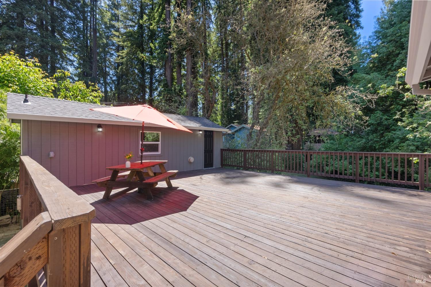 21342 Highway 116 Hwy