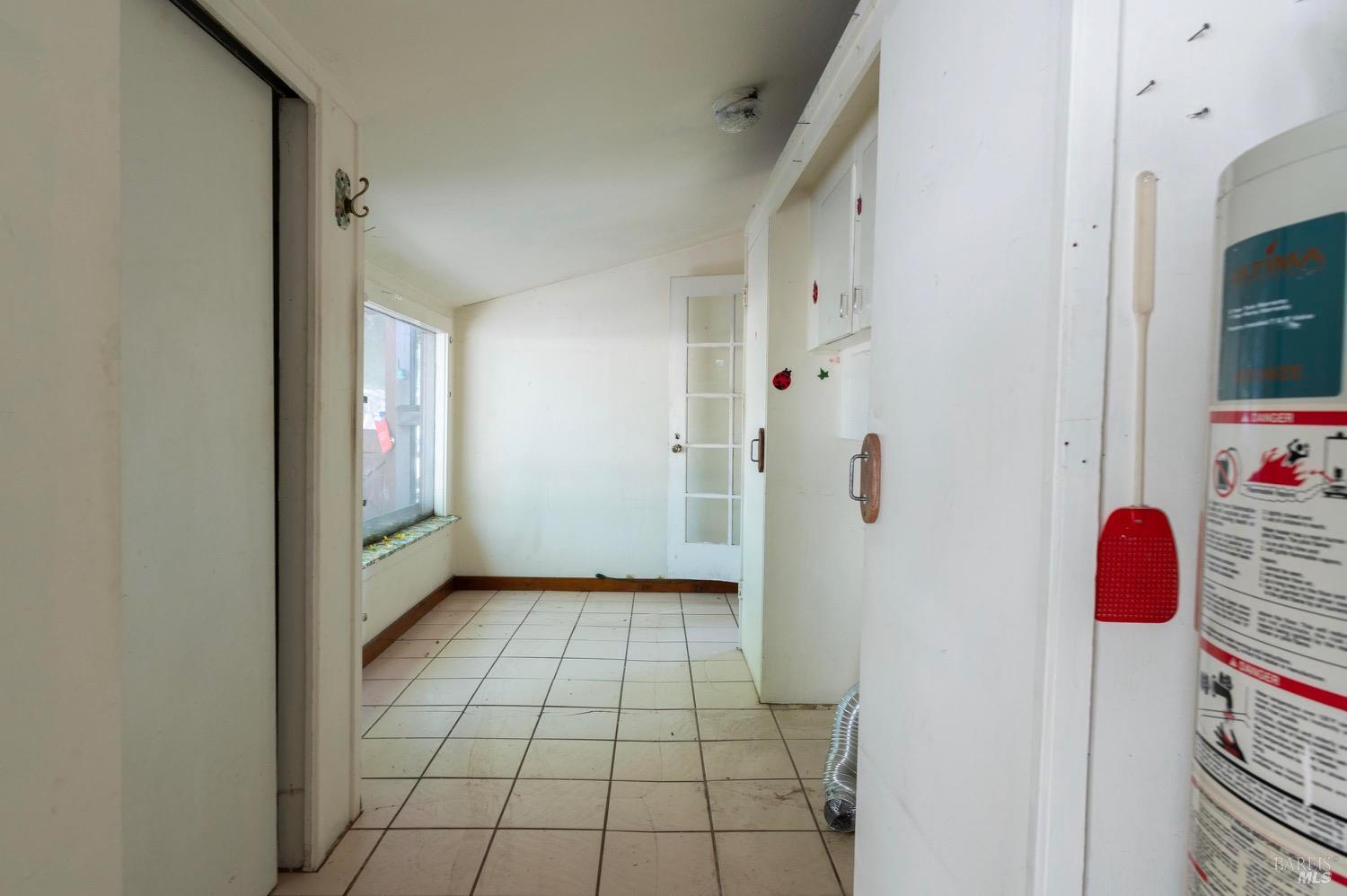 301-303 Watertrough Rd