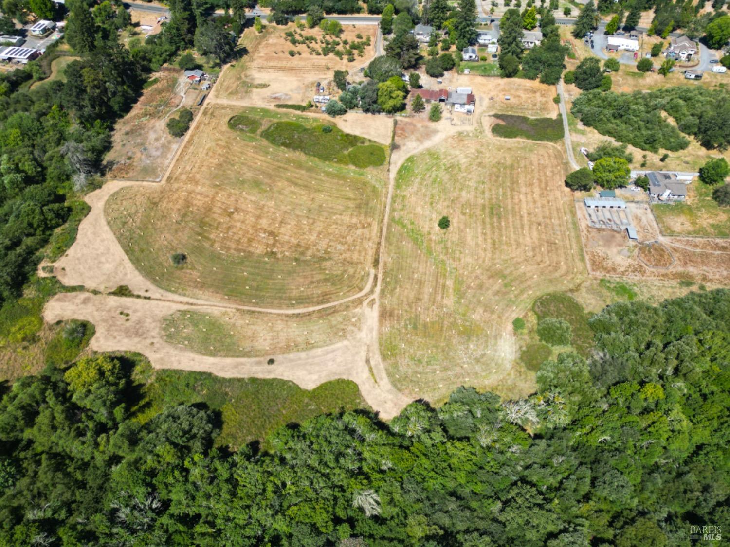 301-303 Watertrough Rd