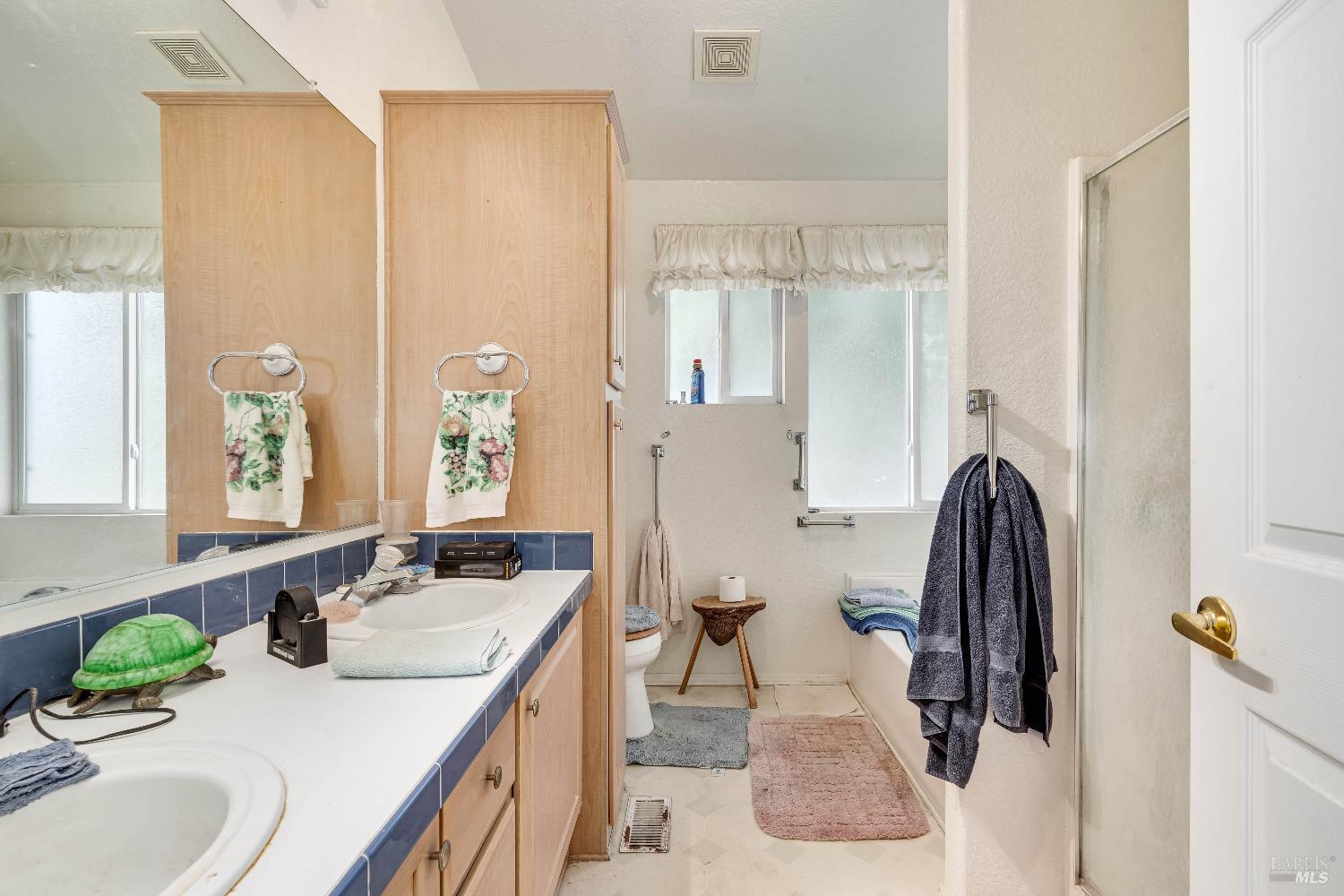 6711 Evergreen Ave #51