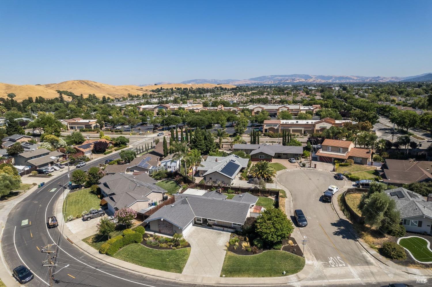 9441-9441 Broadmoor Dr