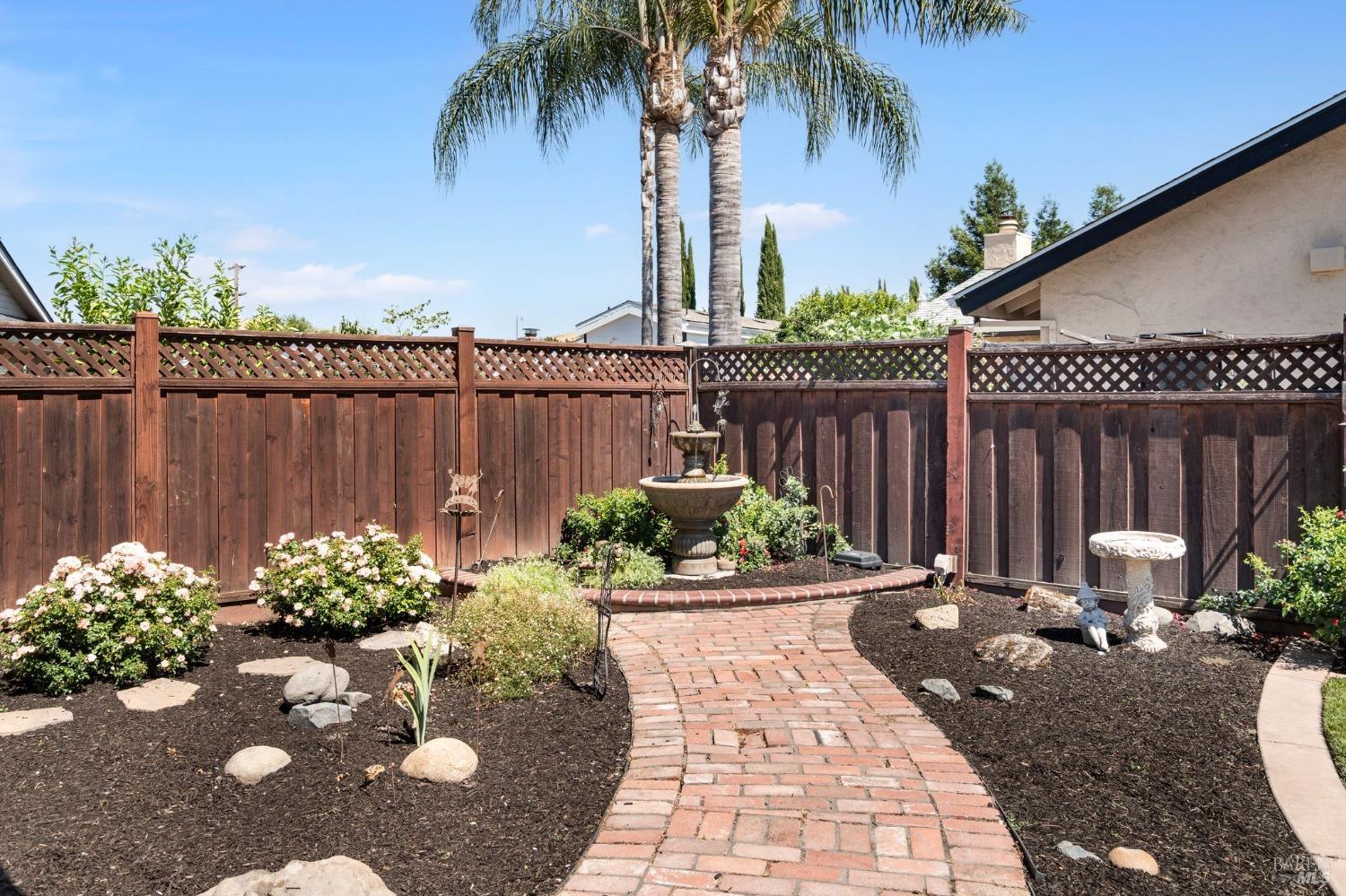 9441-9441 Broadmoor Dr