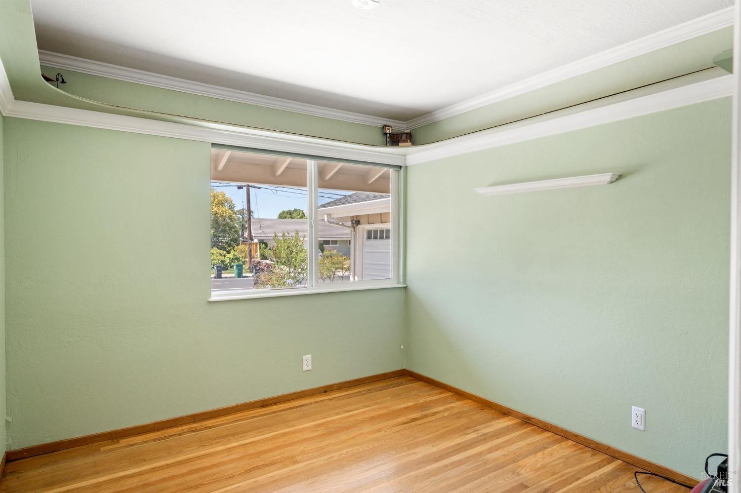 9441-9441 Broadmoor Dr