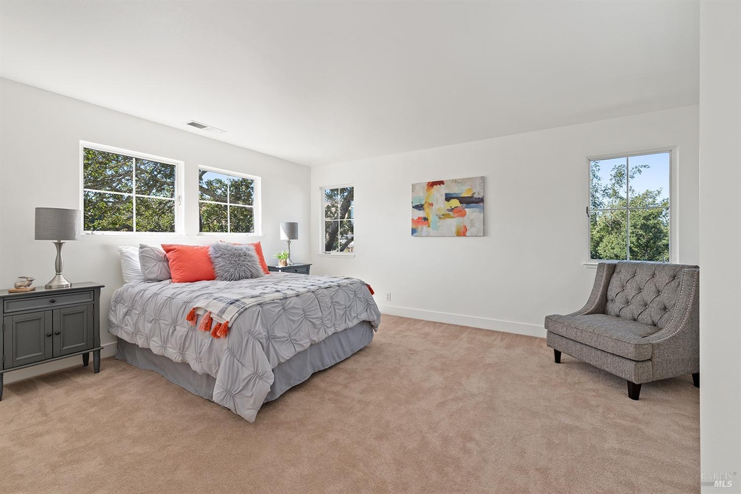 3716 Llyn Glaslyn Pl