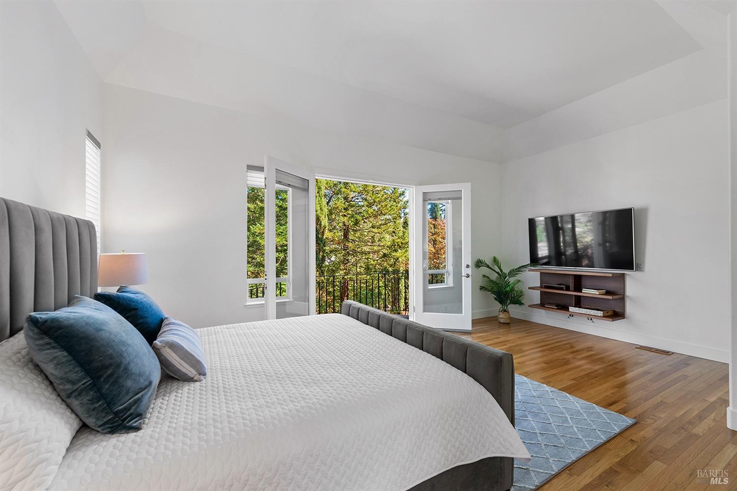 3716 Llyn Glaslyn Pl