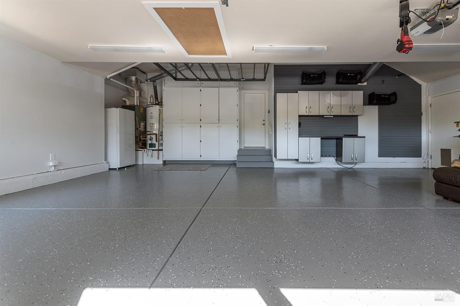 3716 Llyn Glaslyn Pl