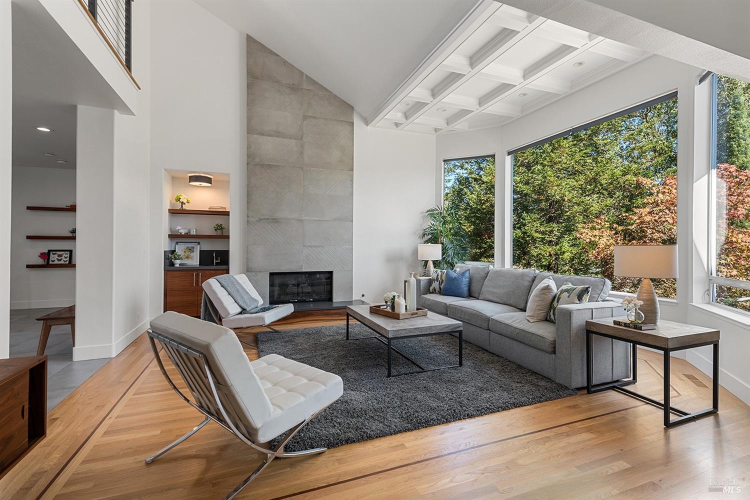 3716 Llyn Glaslyn Pl