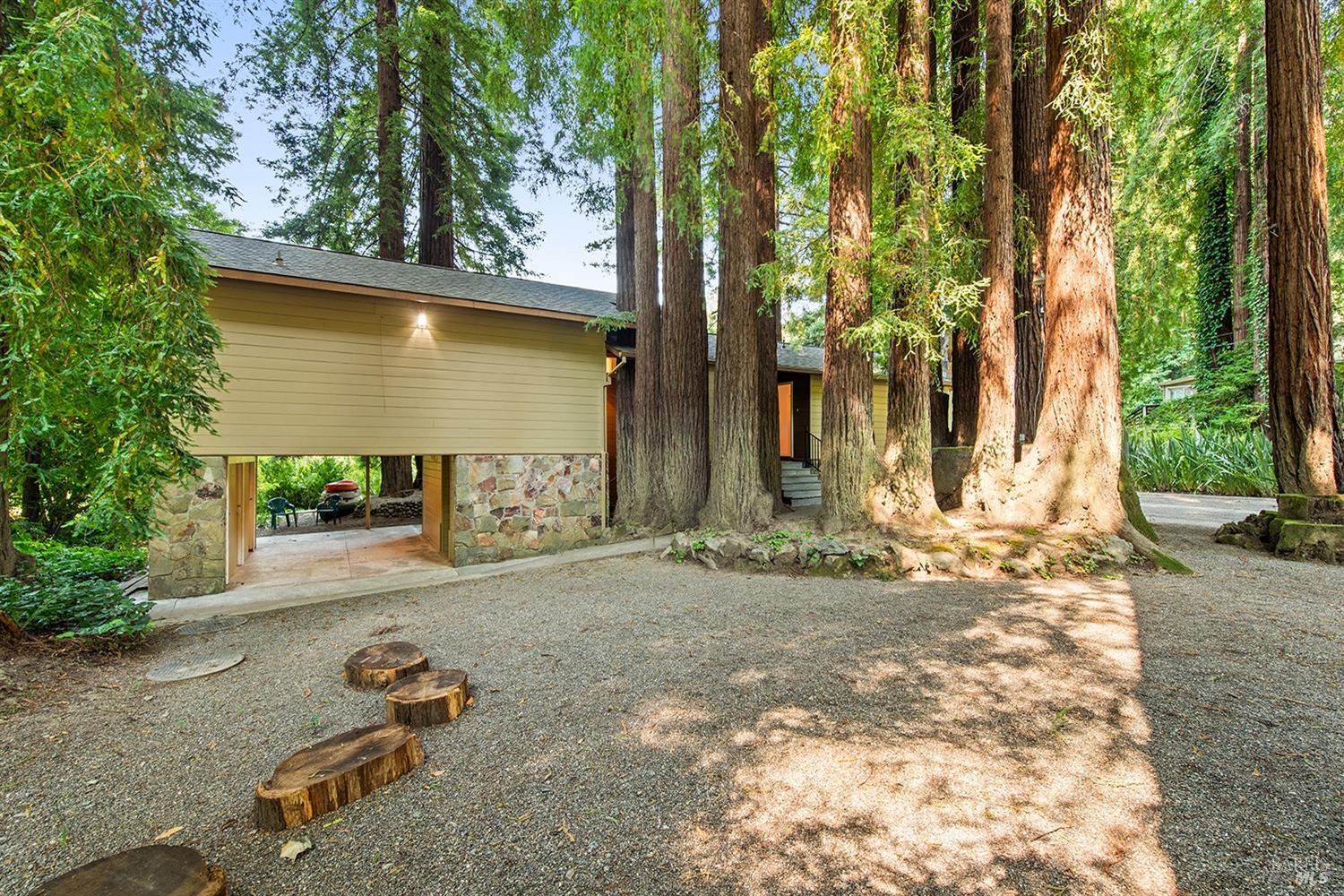 21419 Monte Cristo Ave