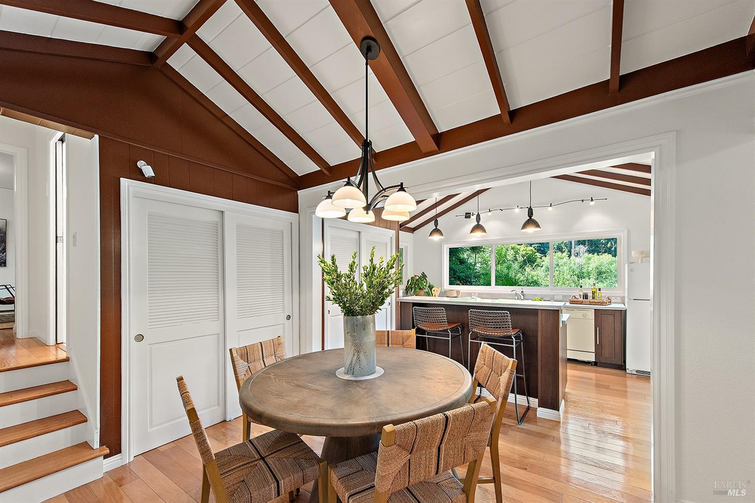 21419 Monte Cristo Ave