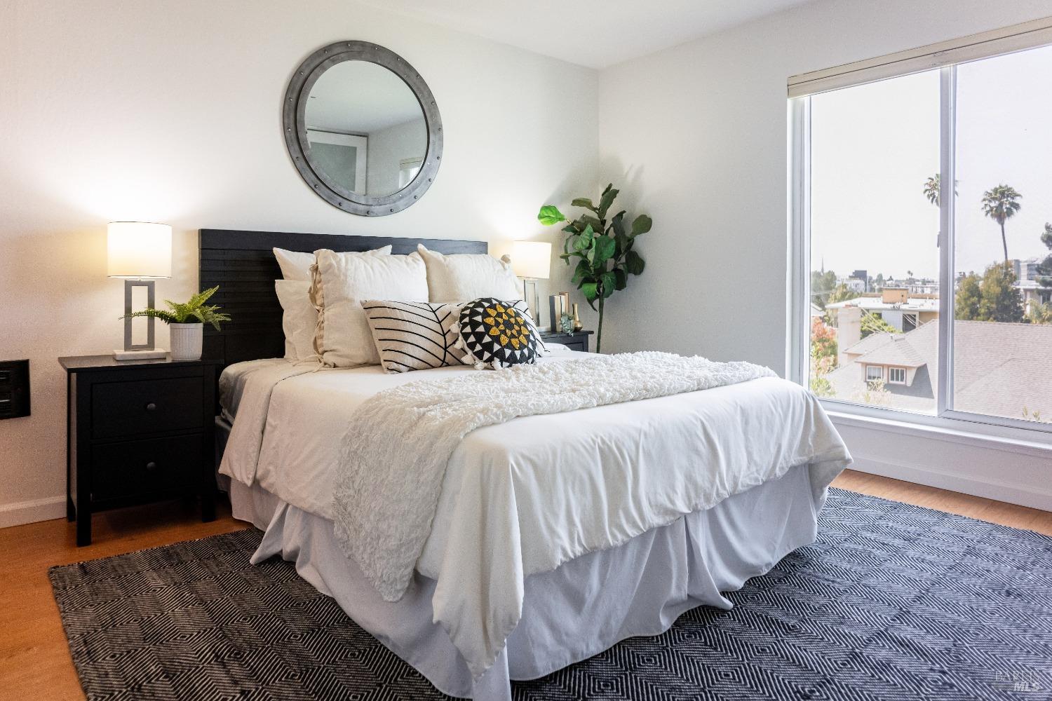 199 Montecito Ave #306