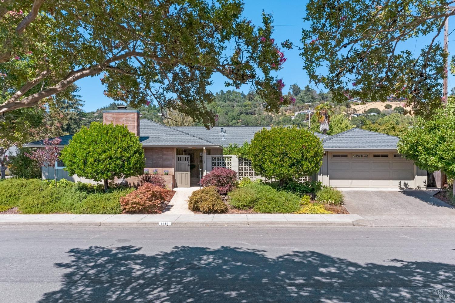 1819 Pamela Dr