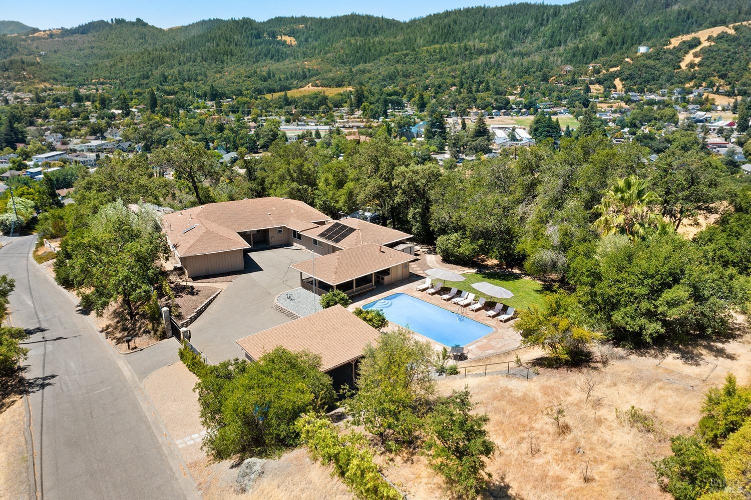 227 Vista View Dr