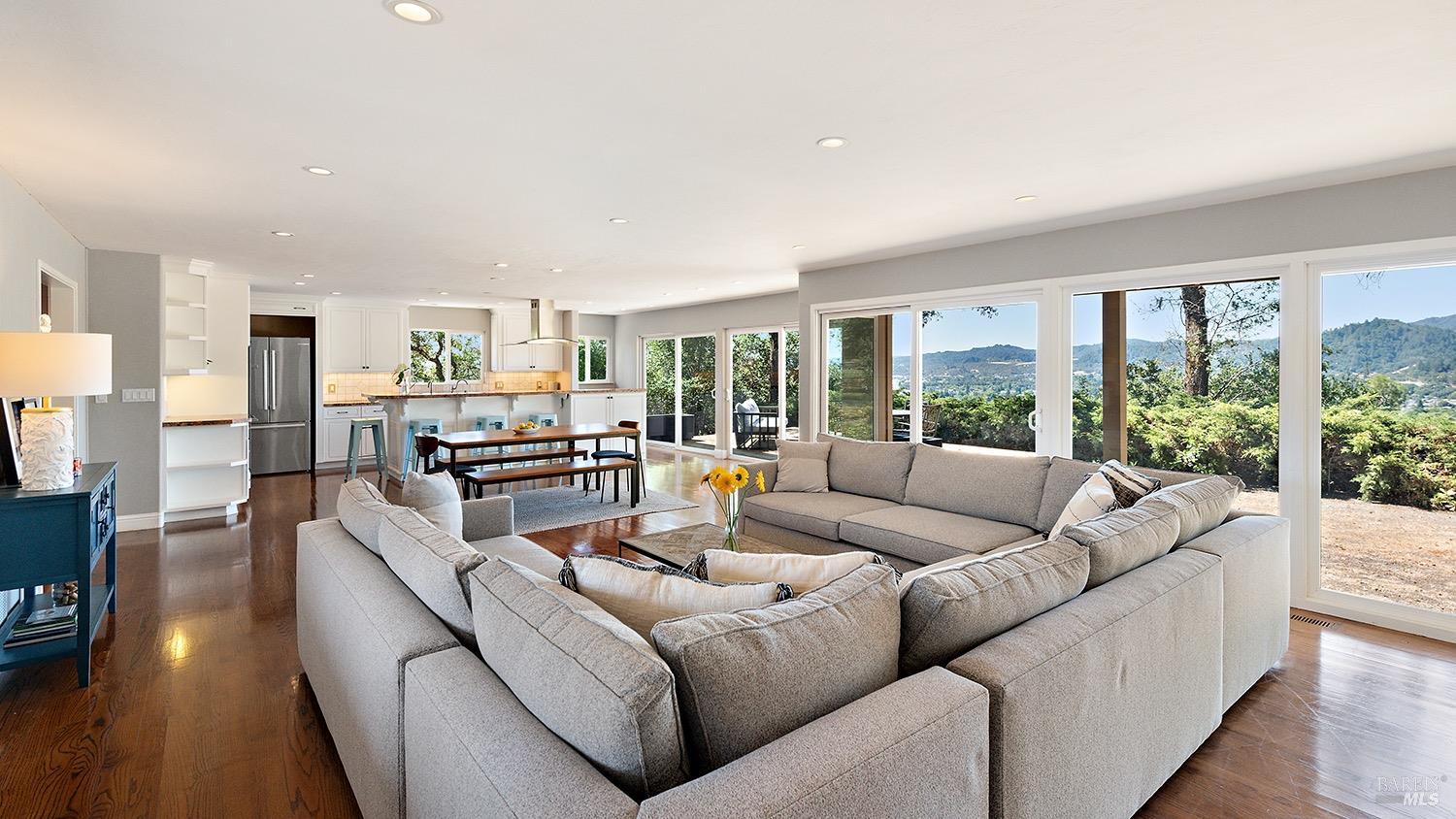 227 Vista View Dr