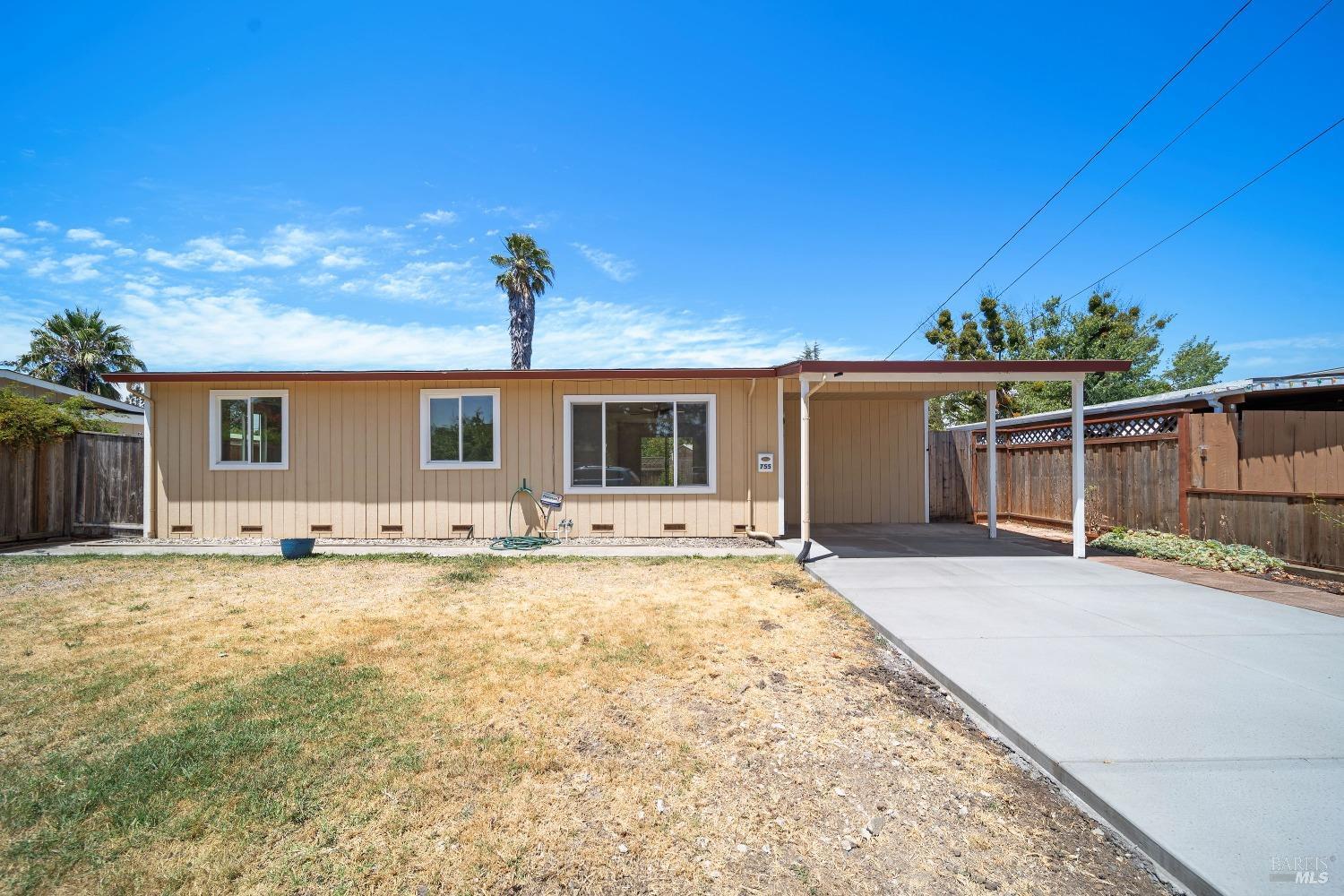 755 Camellia Ct