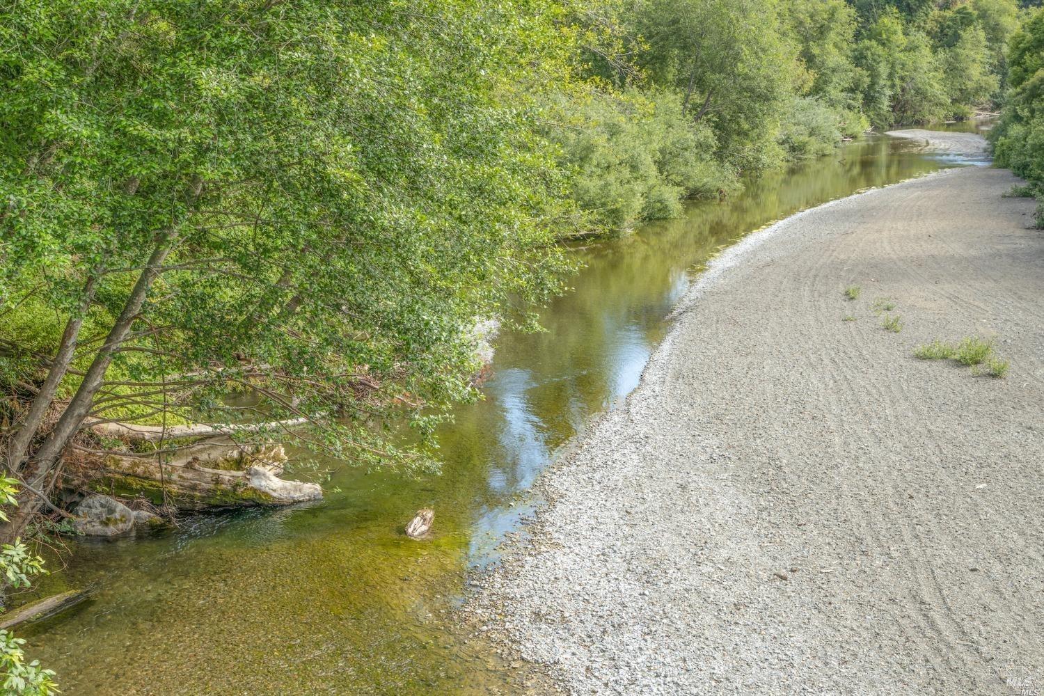 1300 Austin Creek Rd