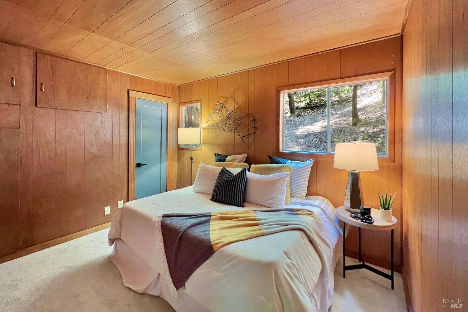 1300 Austin Creek Rd