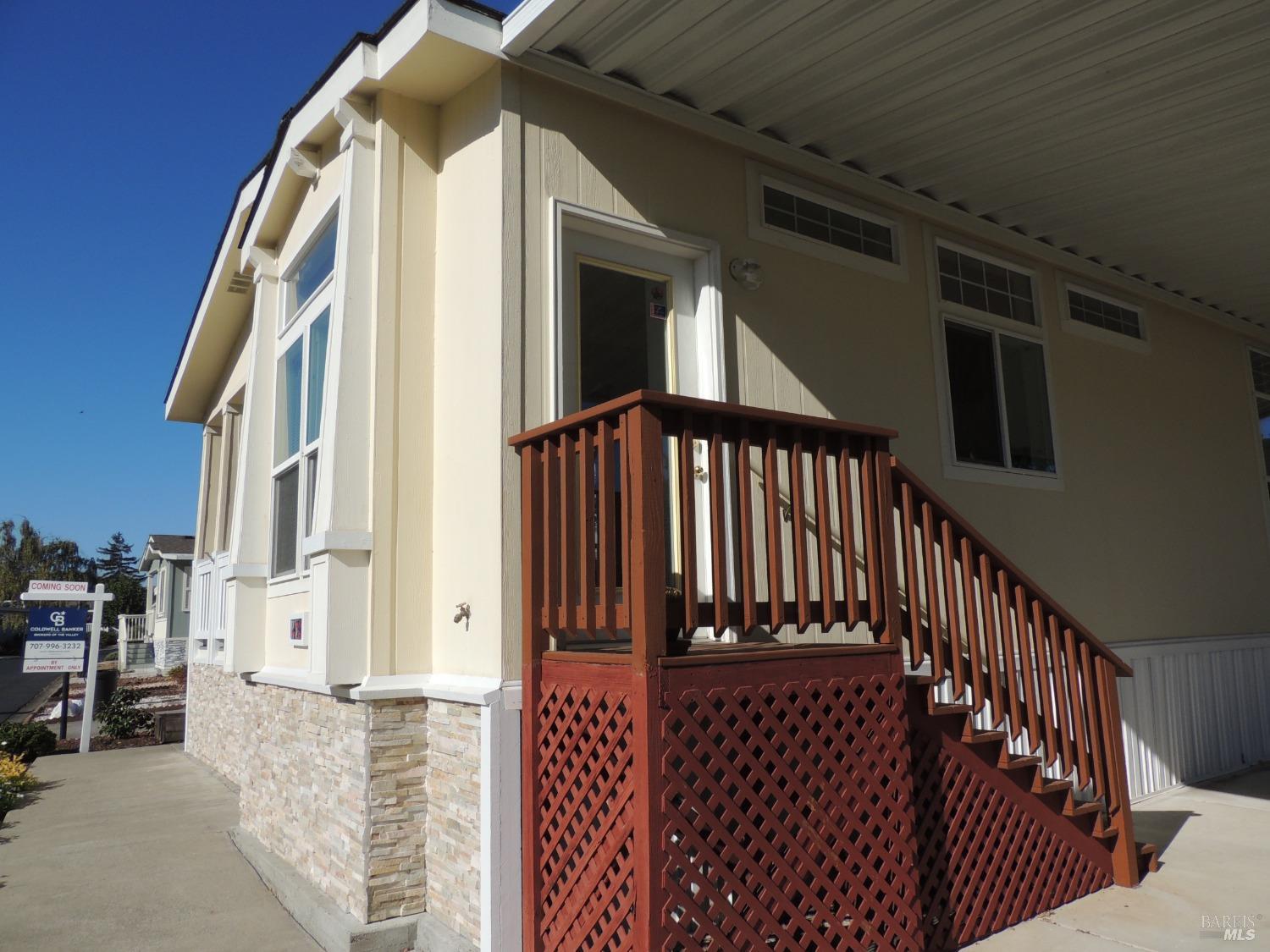 178 WEST SEVEN FLAGS Cir