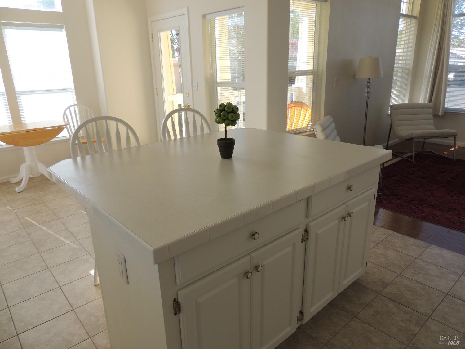 178 WEST SEVEN FLAGS Cir