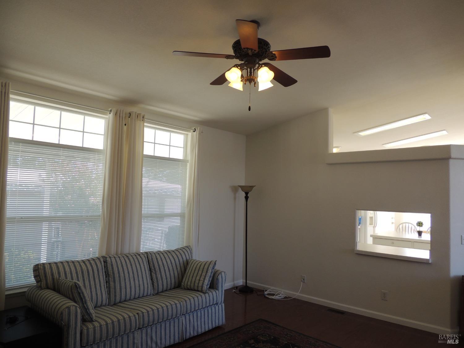 178 WEST SEVEN FLAGS Cir