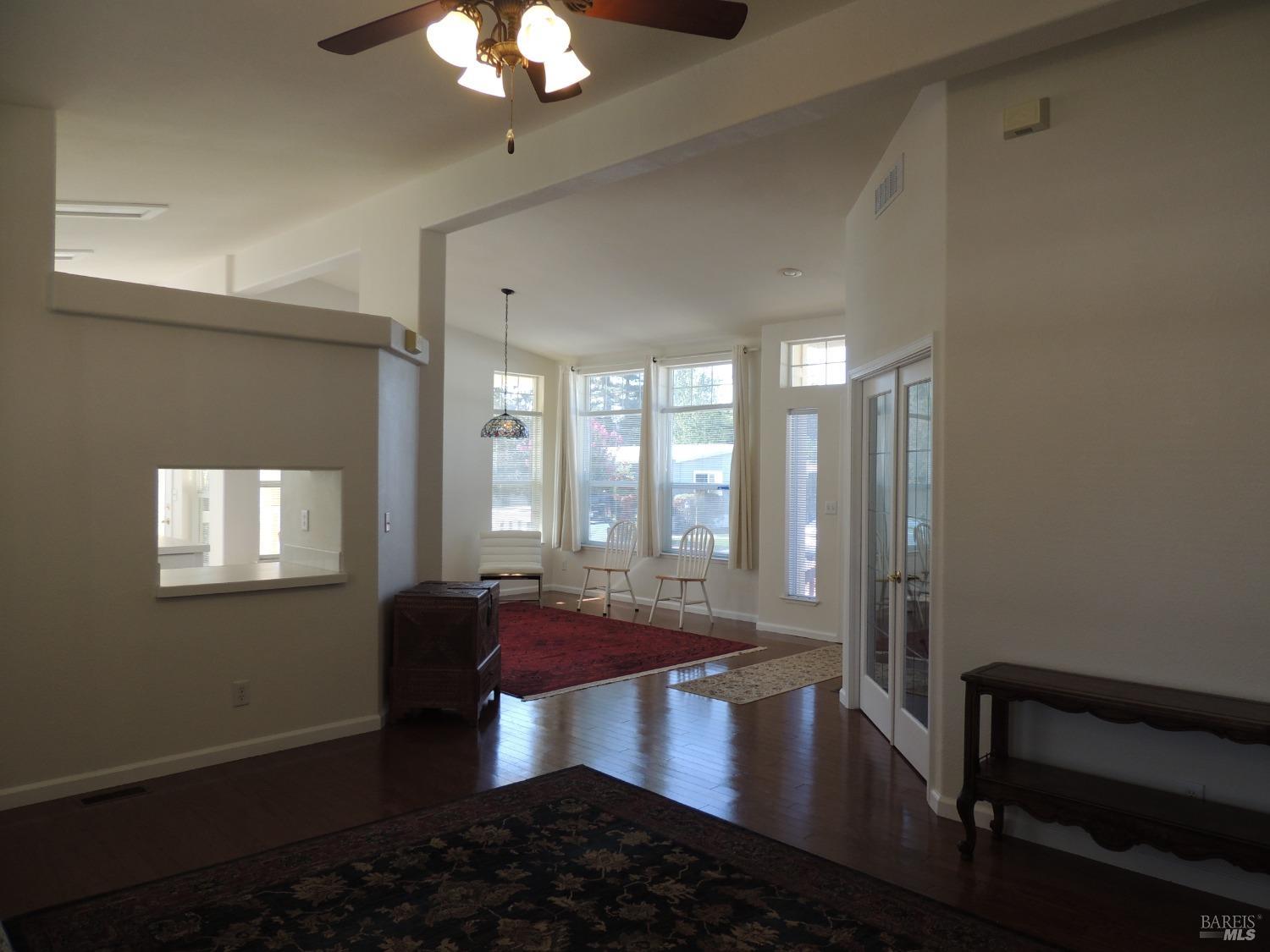 178 WEST SEVEN FLAGS Cir