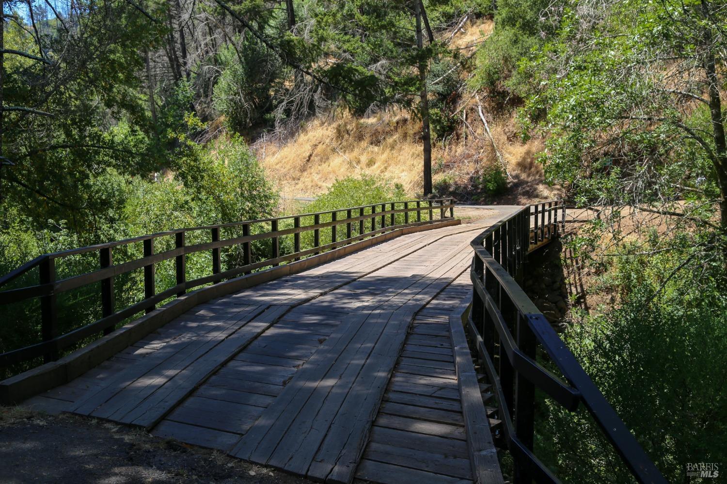 2091 Mark West Springs Rd