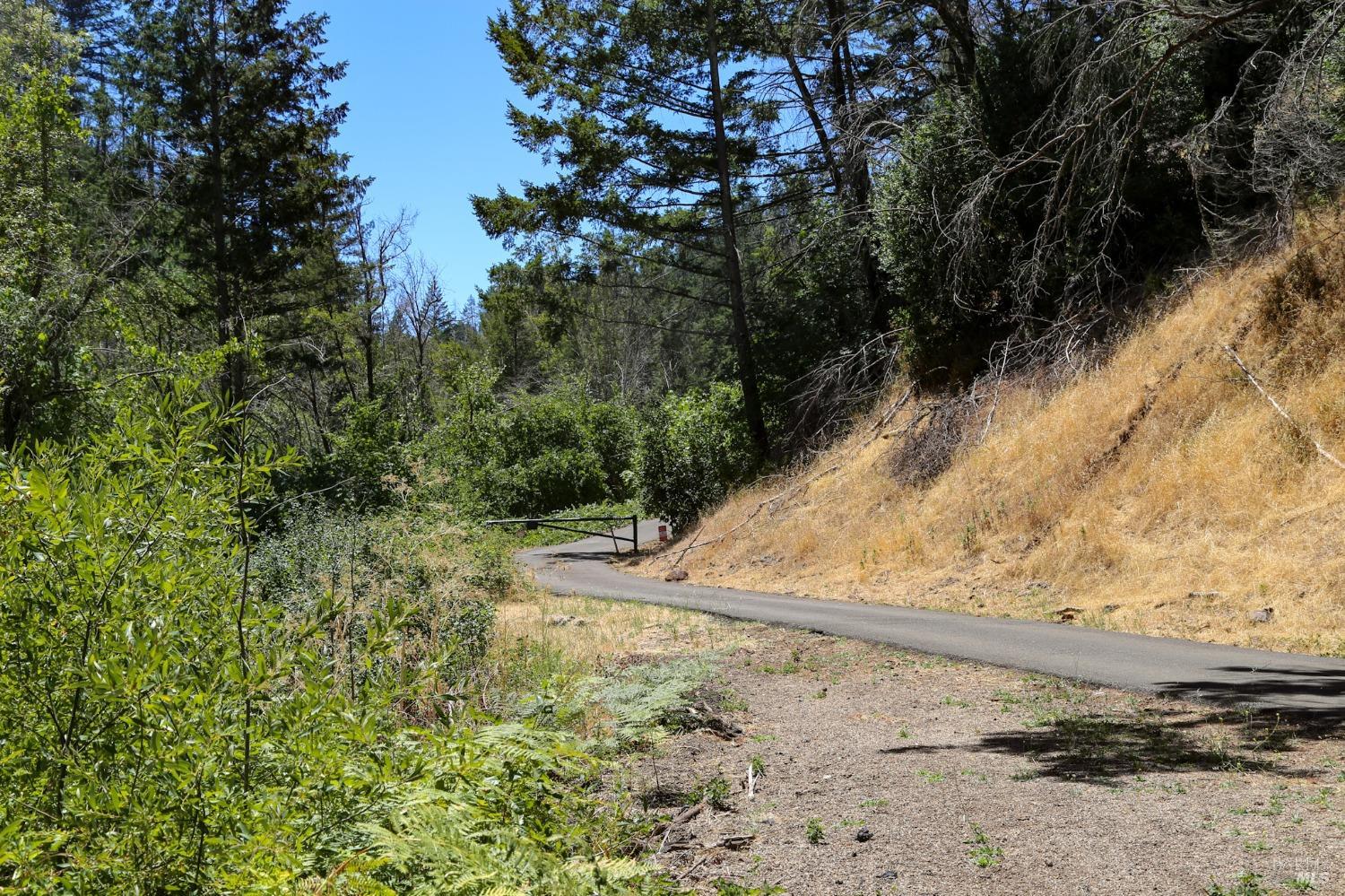 2091 Mark West Springs Rd