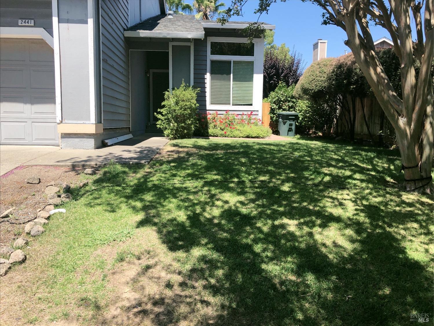 2441 Quail Hollow Dr