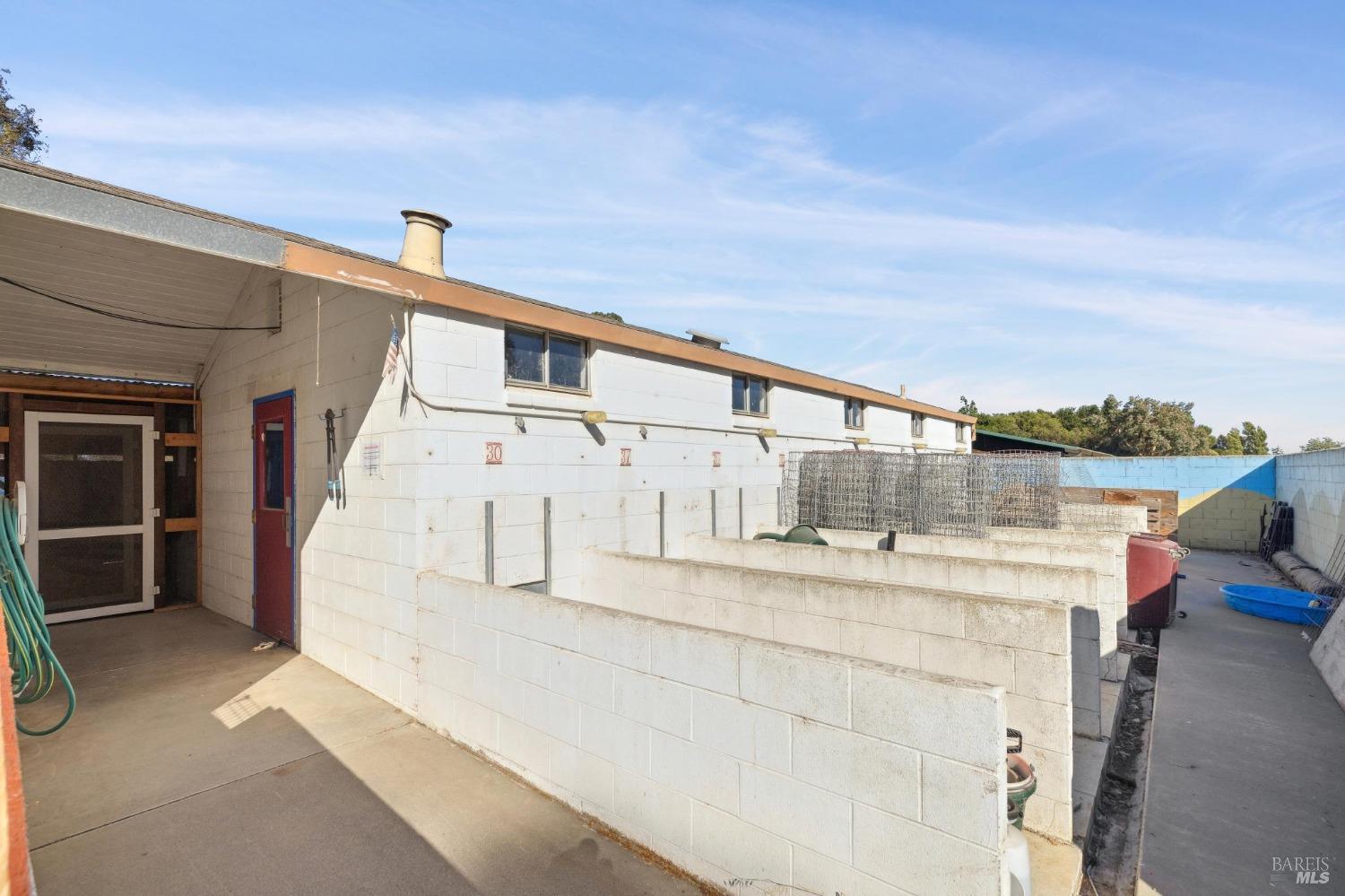 1199 Cuttings Wharf Rd