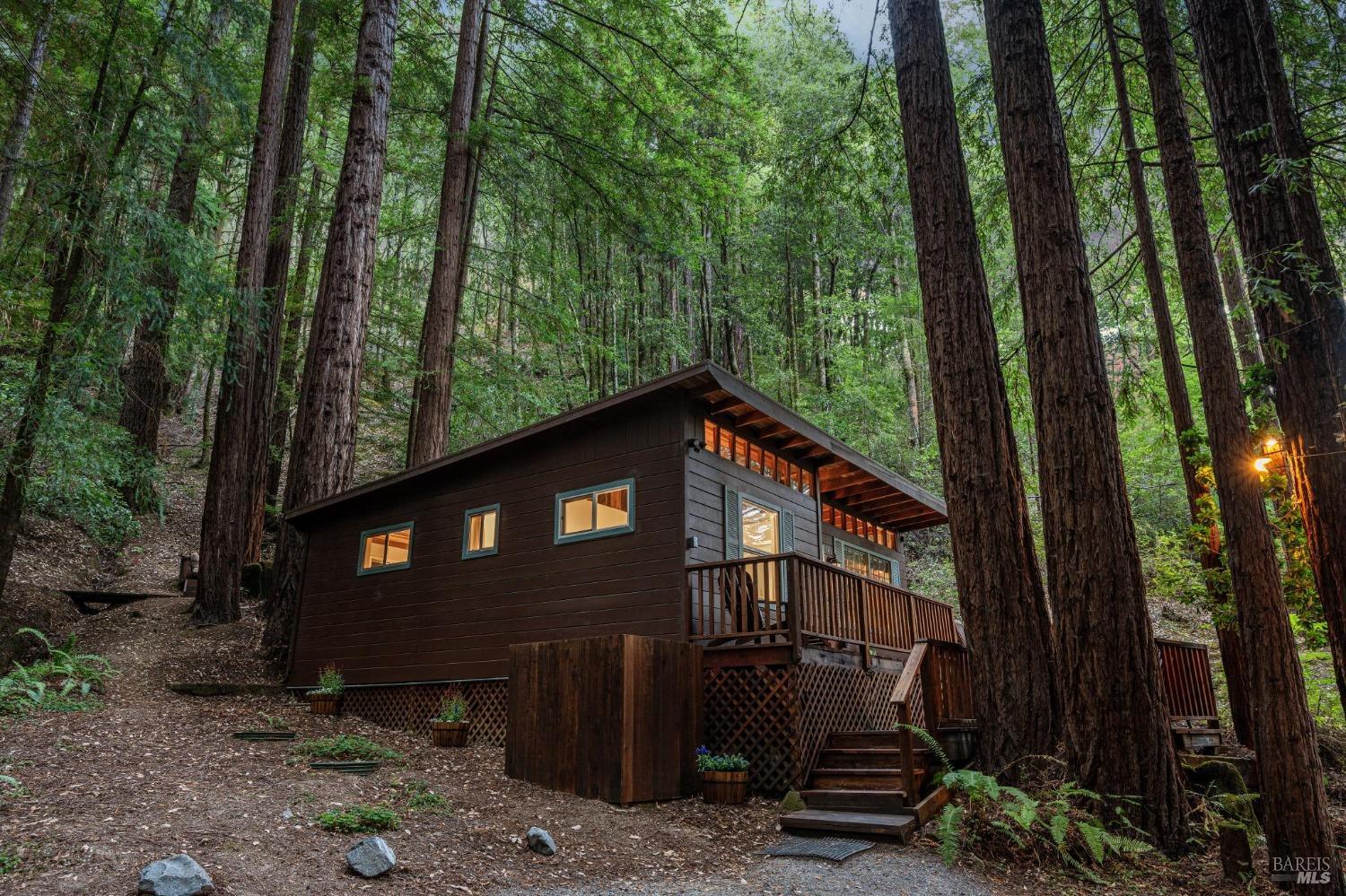 10 Sunrise Mountain Rd