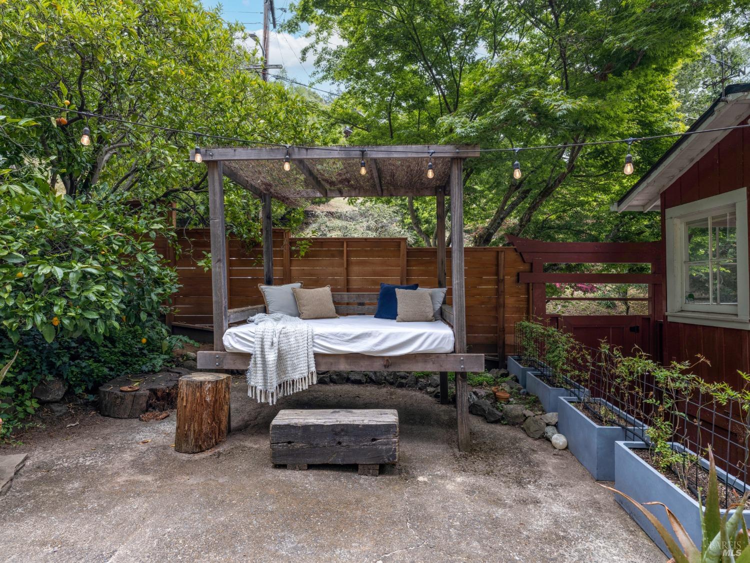 19 Lower Alcatraz Pl