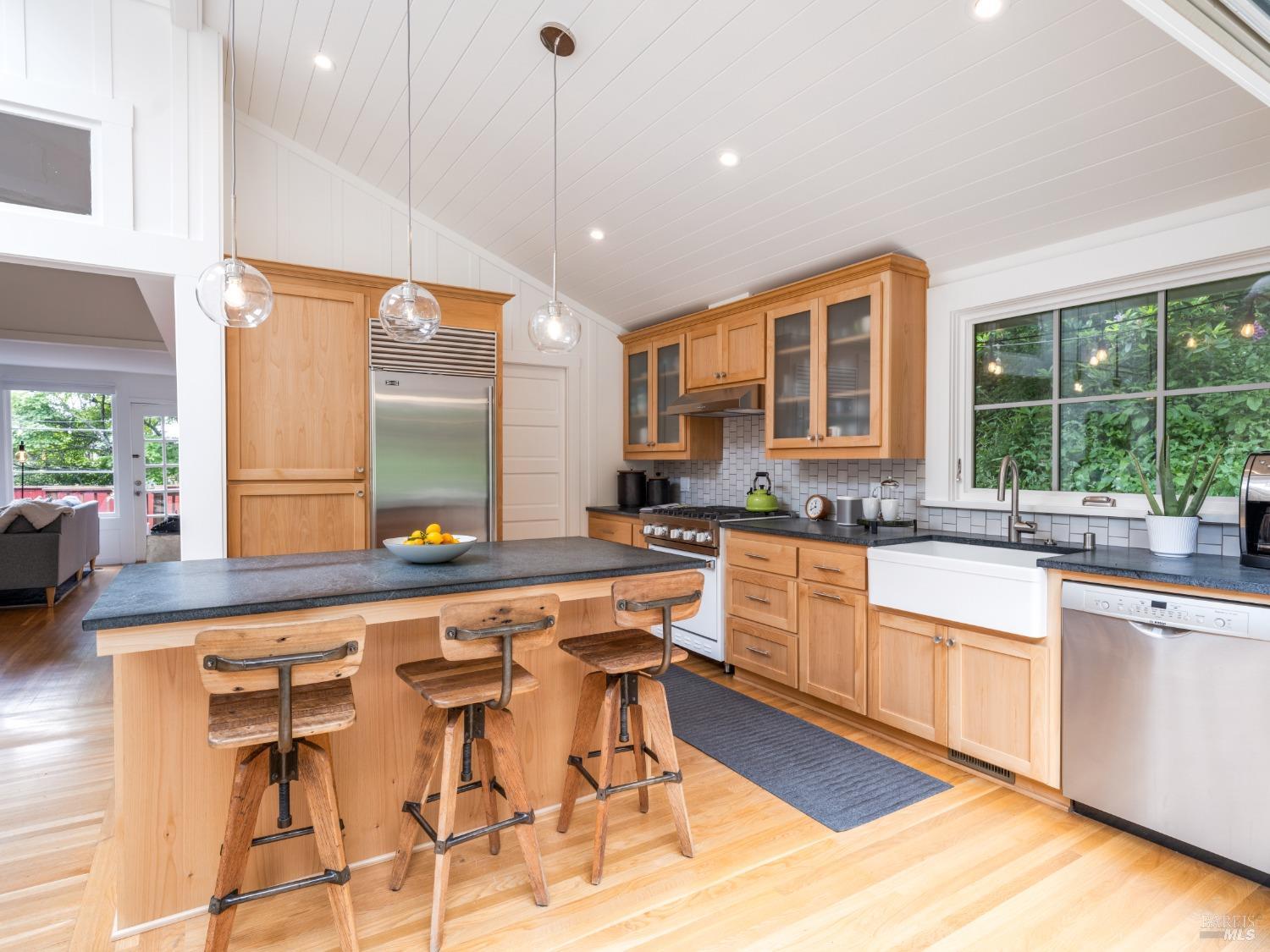 19 Lower Alcatraz Pl