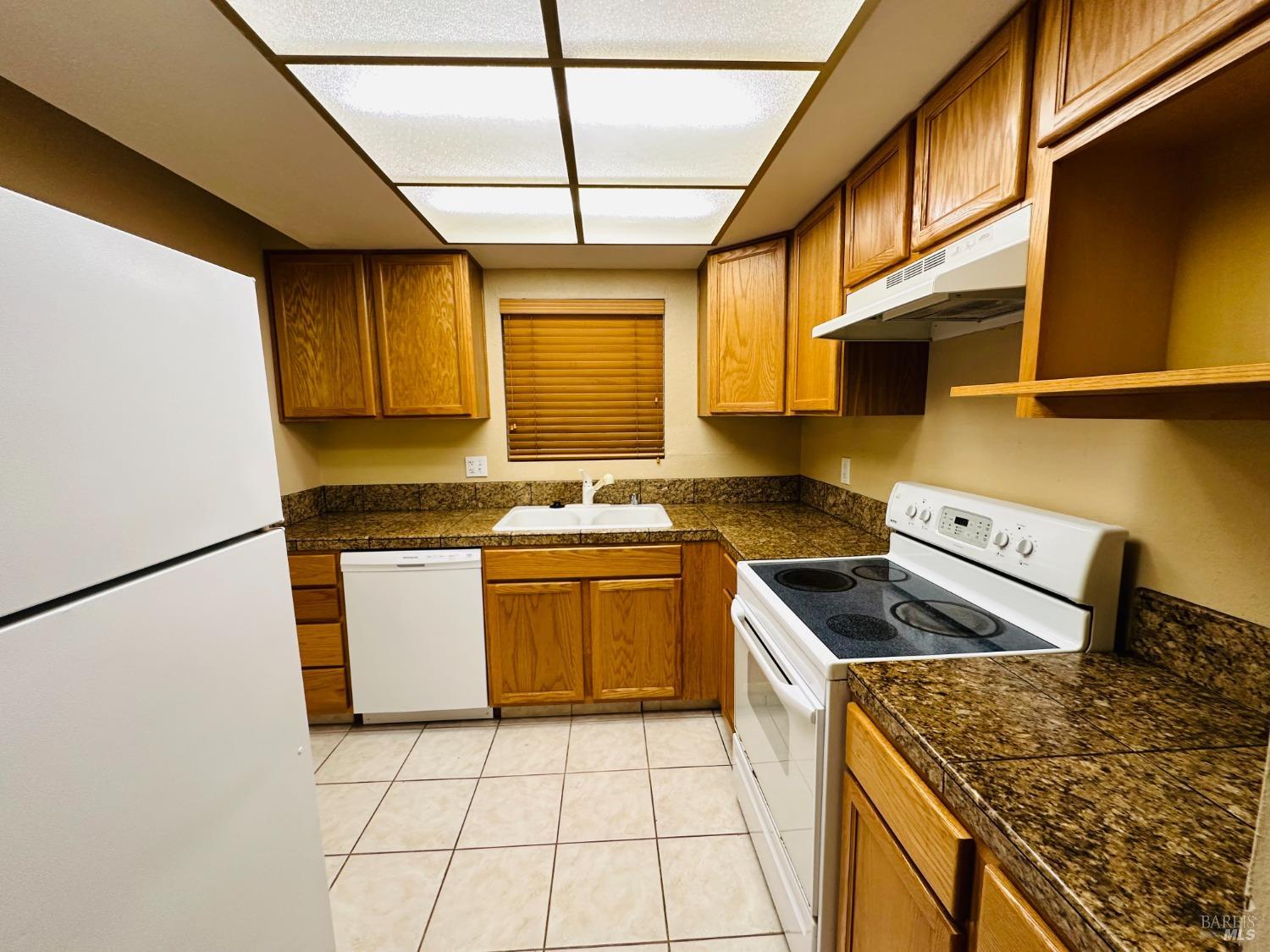 300 Los Alamos Rd #105