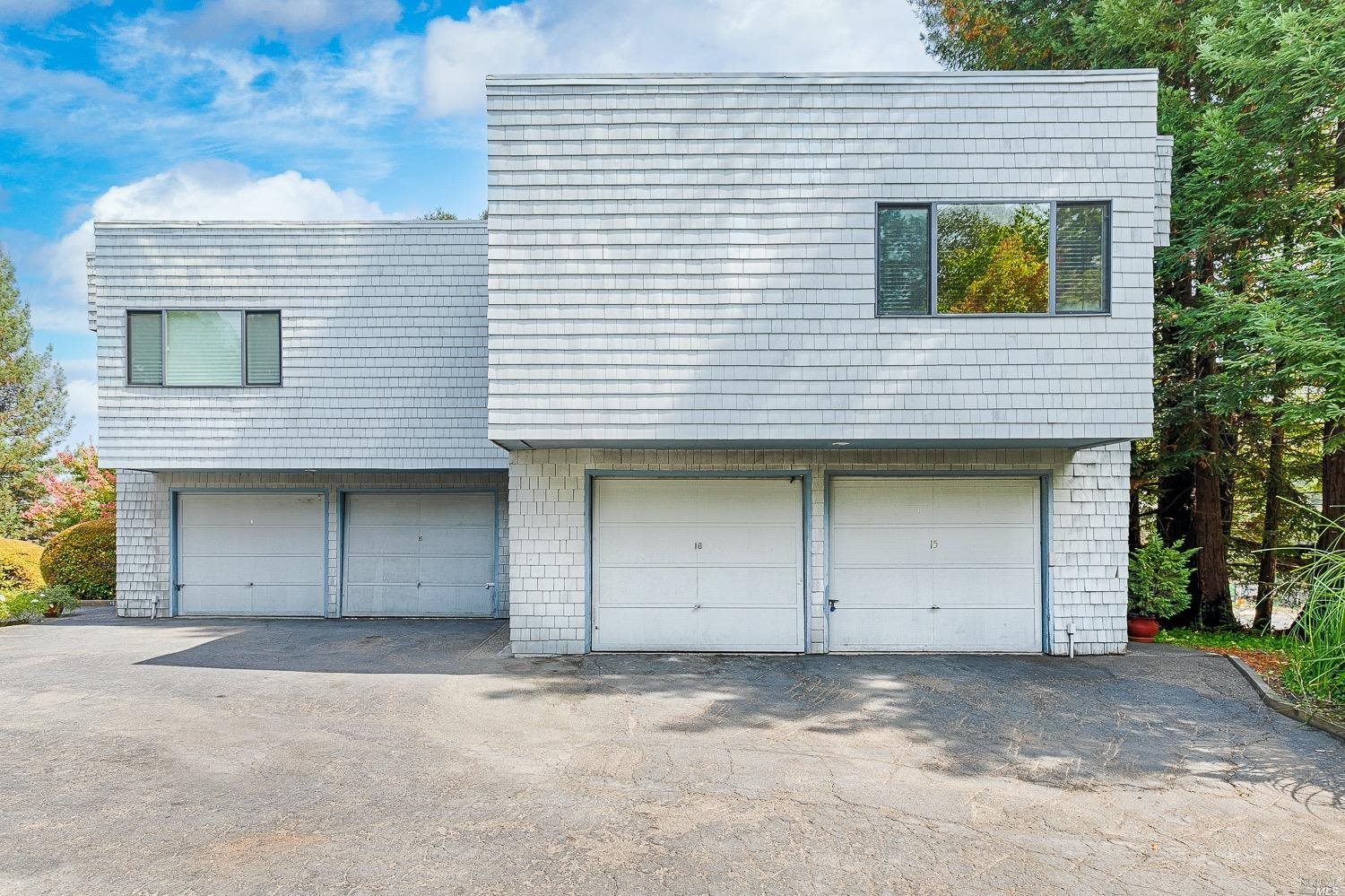 105 Virginia Ave #15