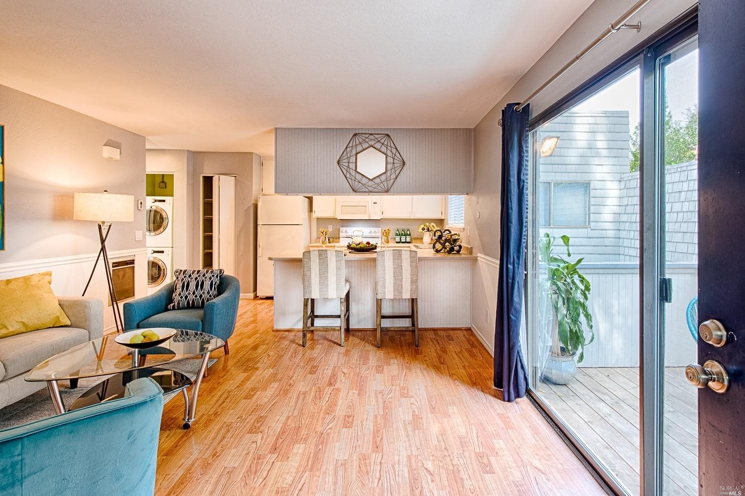 105 Virginia Ave #15