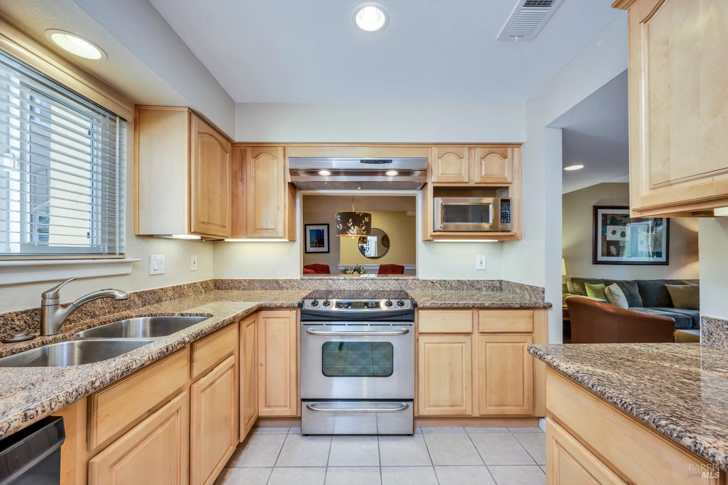 212 Foss Creek Cir #A