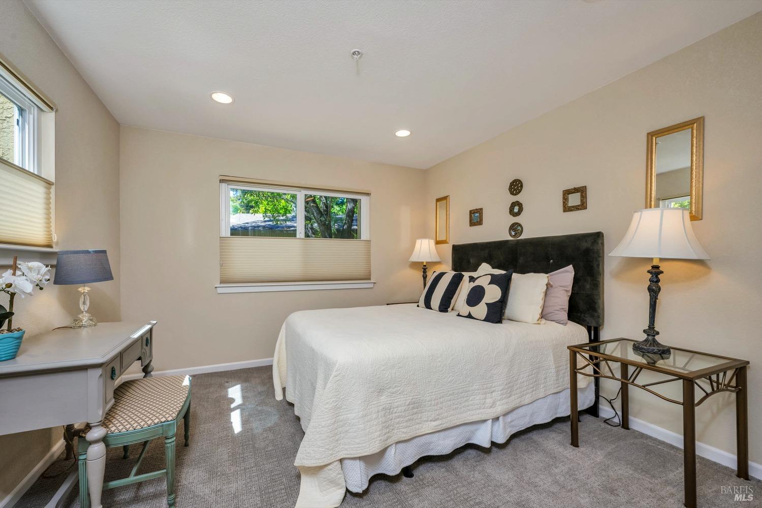 212 Foss Creek Cir #A