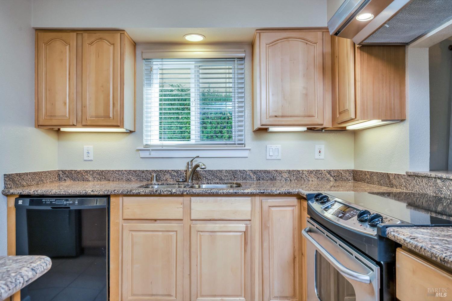 212 Foss Creek Cir #A