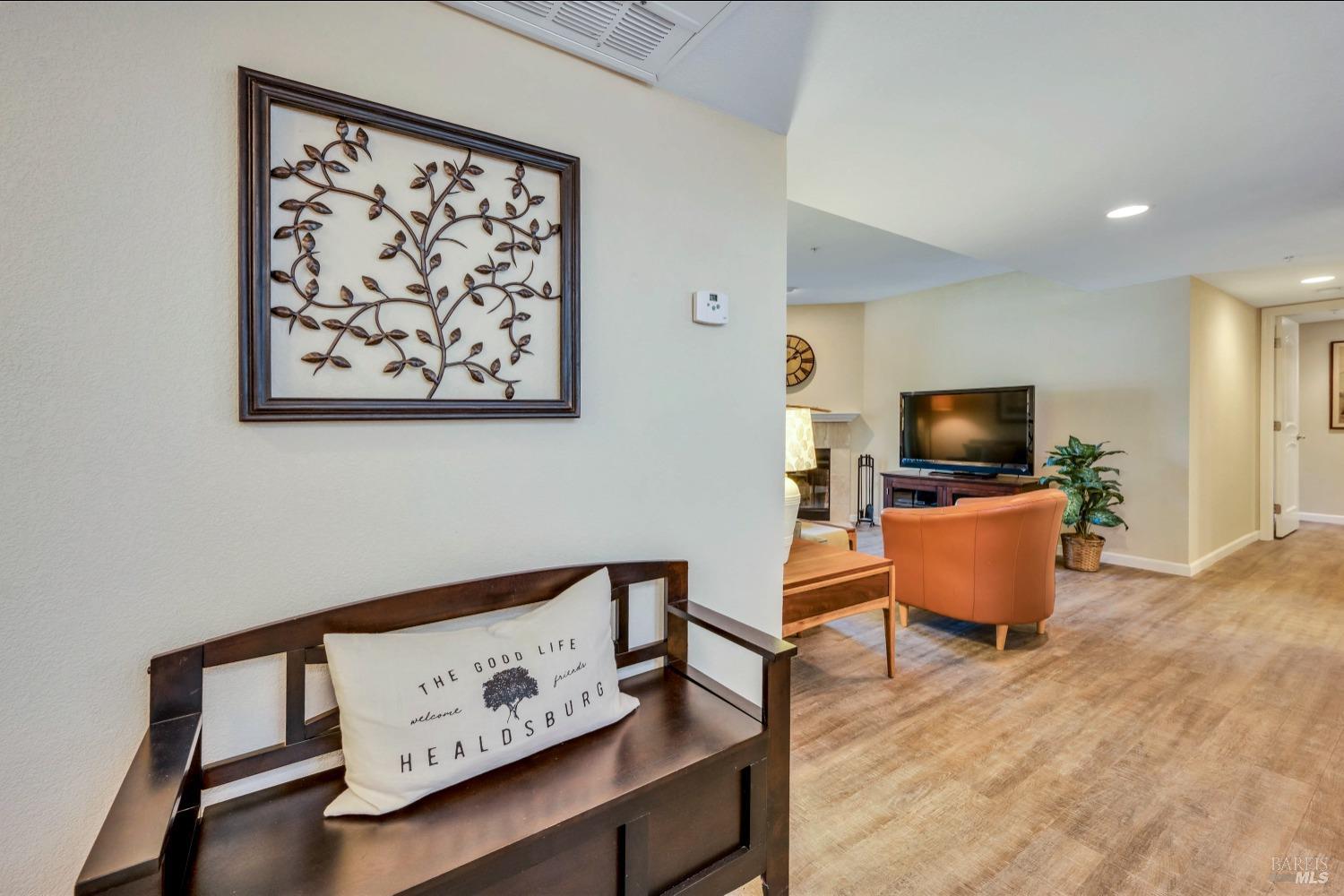 212 Foss Creek Cir #A