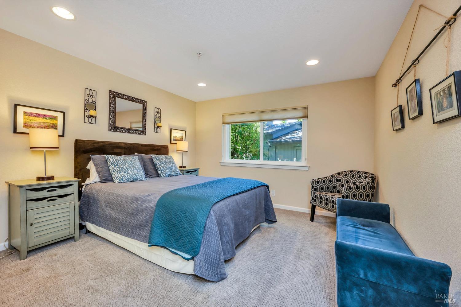 212 Foss Creek Cir #A